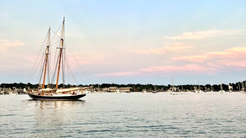 sunset-sail-Newport, RI.jpg