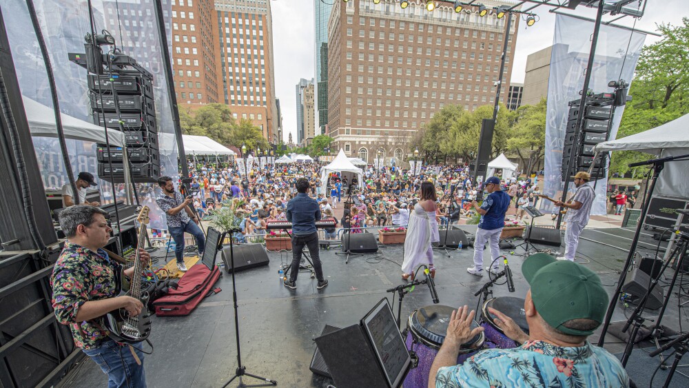 MAIN ST. Arts Festival + Fort Worth Art Fair return to downtown Cowtown