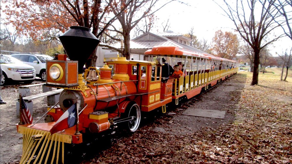 Forest Park Miniature Railroad gets a final push from the city in Fort ...