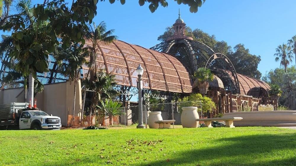 A look inside the Botanical Building construction