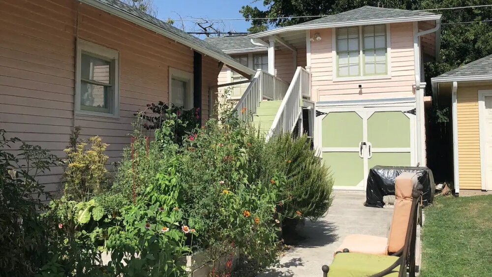 FTWtoday- The Magnolia Guesthouse