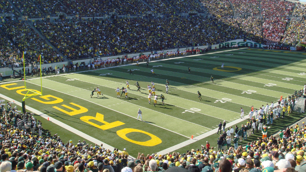 A packed Autzen Stadium crowd watched the Ducks take on the Trojans on a sunny day in Eugene.