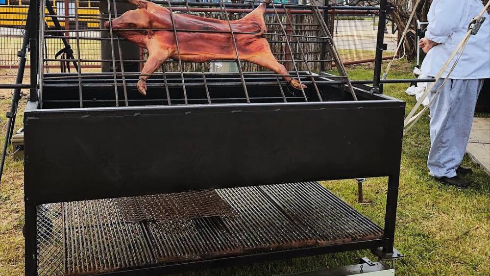 Pig roast at FWFWF