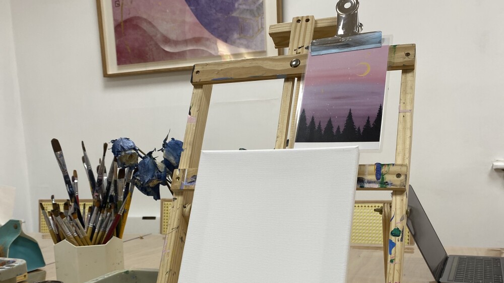 A blank canvas at the Tongwood paint class.