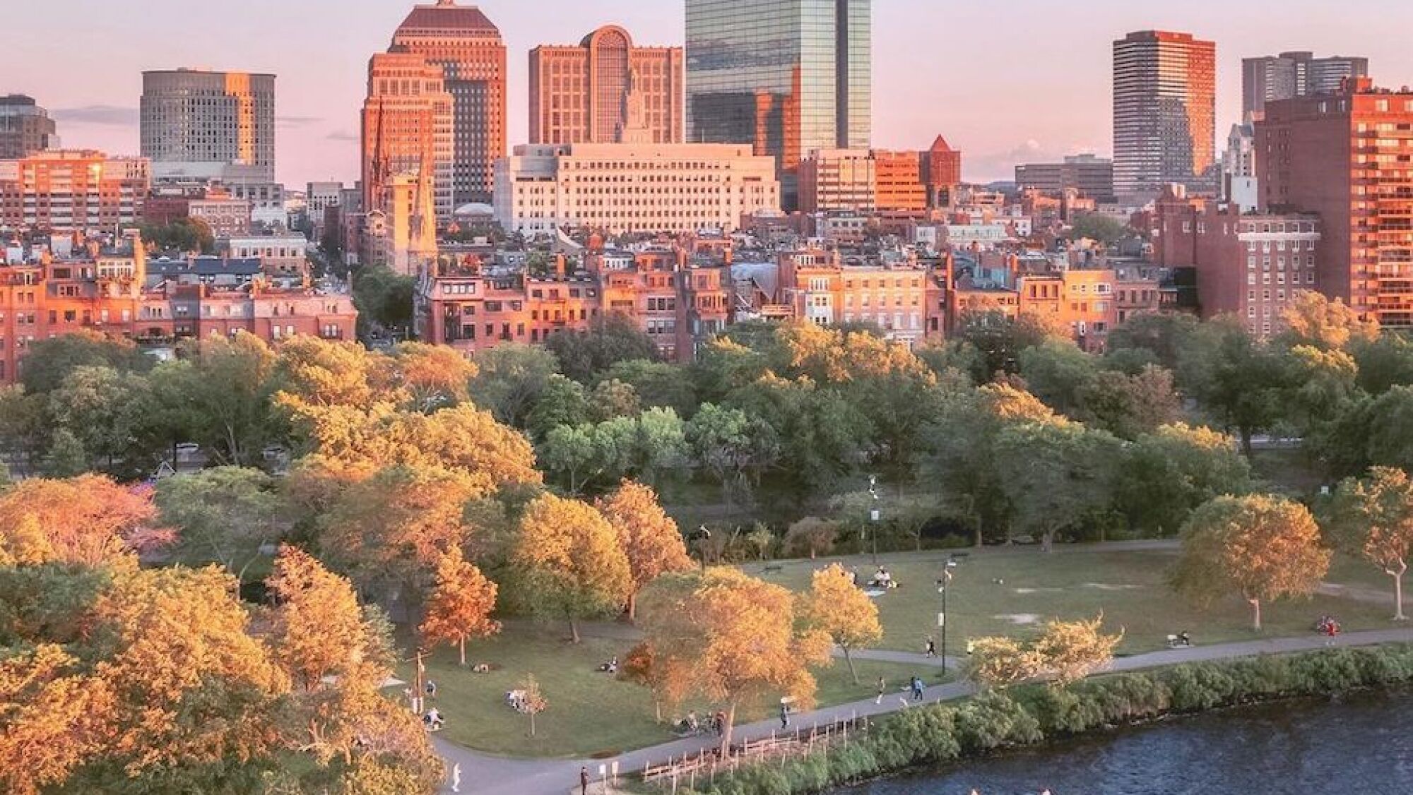 Fall foliage around Boston - BOStoday
