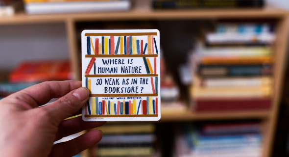bookloversticker.png