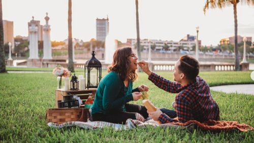 LAL-lake-mirror-picnic-date-FEB2020