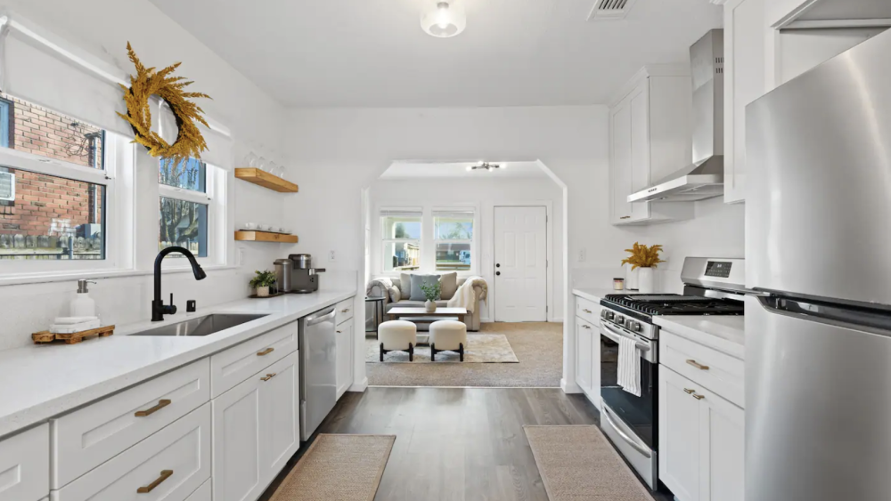 SAC Airbnb CG