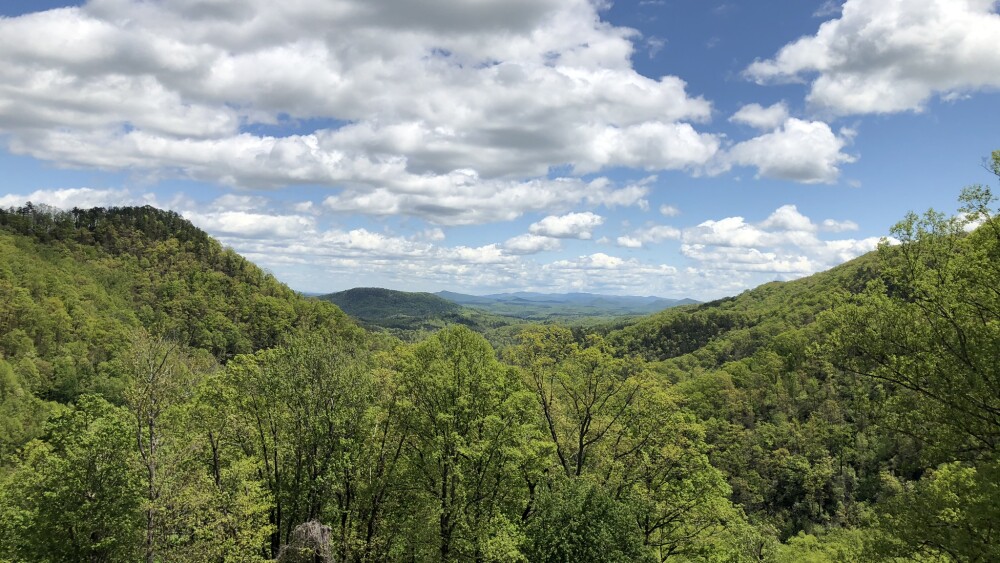 Lookout-Point-Asheville-hikes-Voices-avltoday