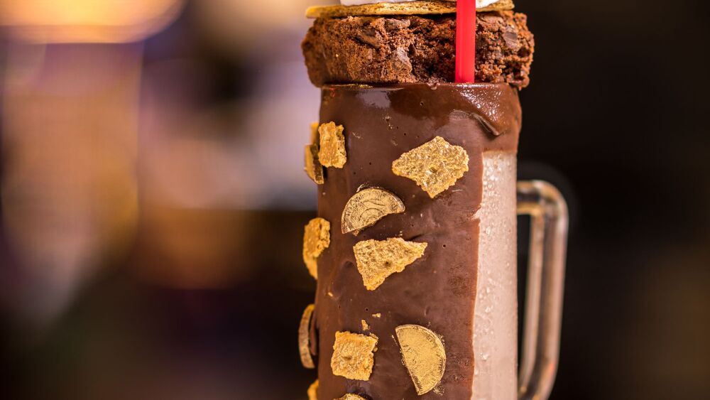 campfire S'mores spiked cocktail at sugar factory