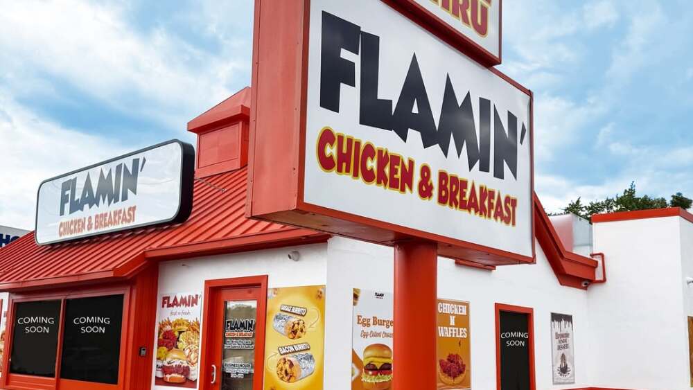 INDYtoday: INDY_Flamin' Chicken and Breakfast hot chicken_JUL25
