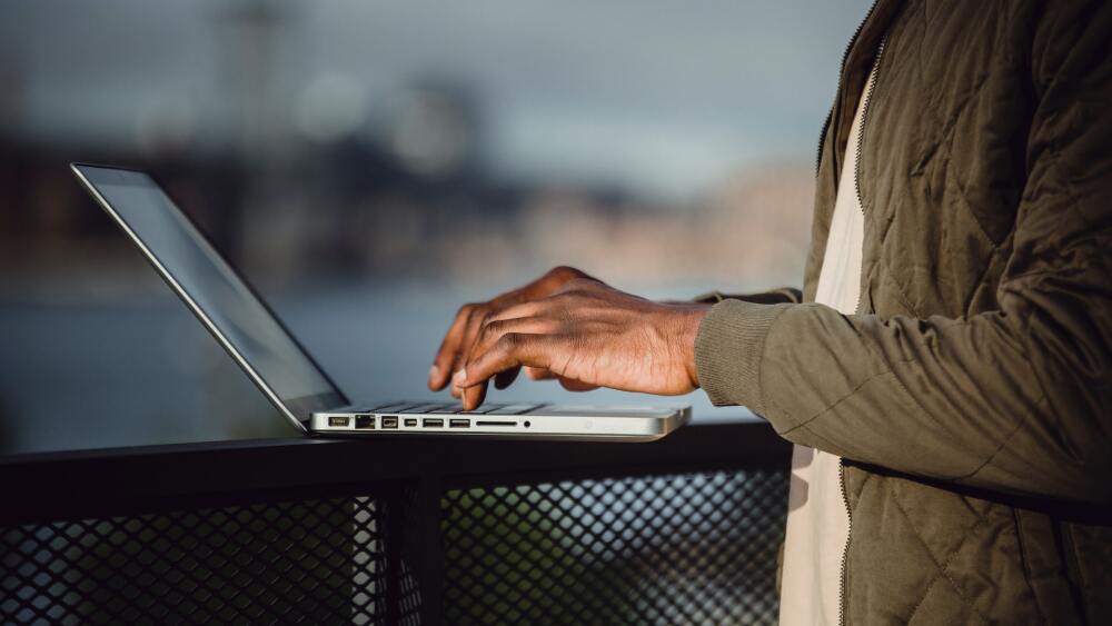 All_MKTs_Events_page_Pexels_Laptop