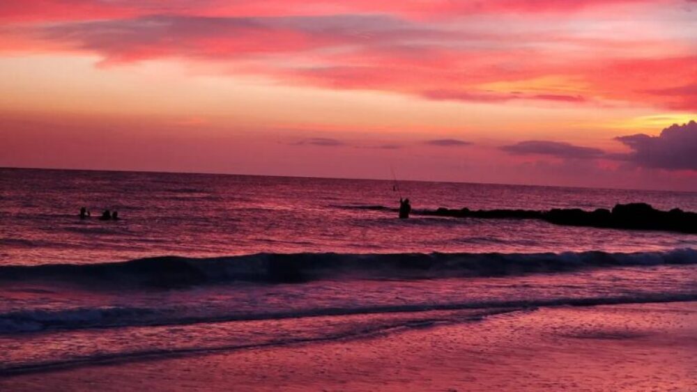 TBAY-Sunset-Beach-AUGUST2022.jpeg