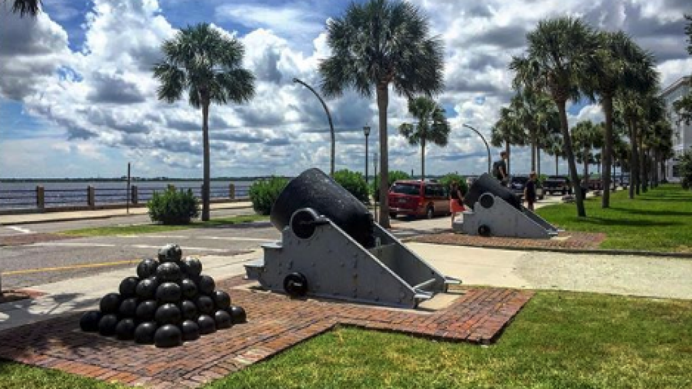 cannon at white point gardens