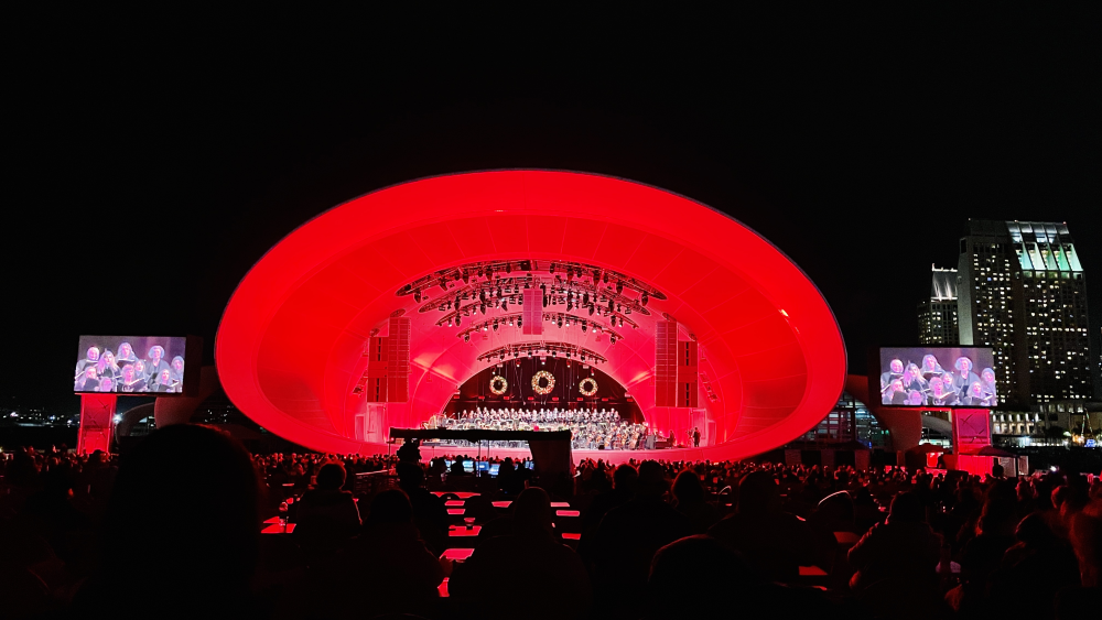 SD Noel Noel The Rady Shell