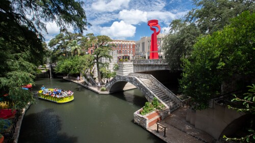 SATXtoday: downtown San Antonio river walk