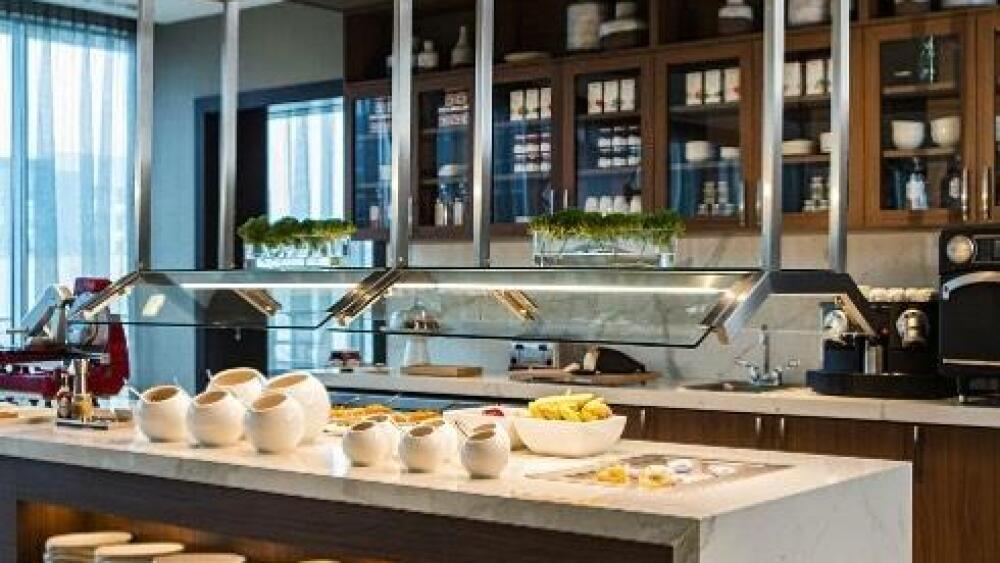 The AC Kitchen serves Mediterranean-style breakfast. | Photo via @achotelcincinnatilc