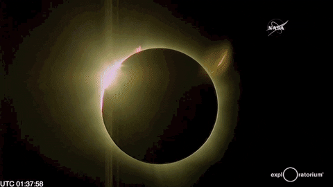 A gif of a total solar eclipse happening