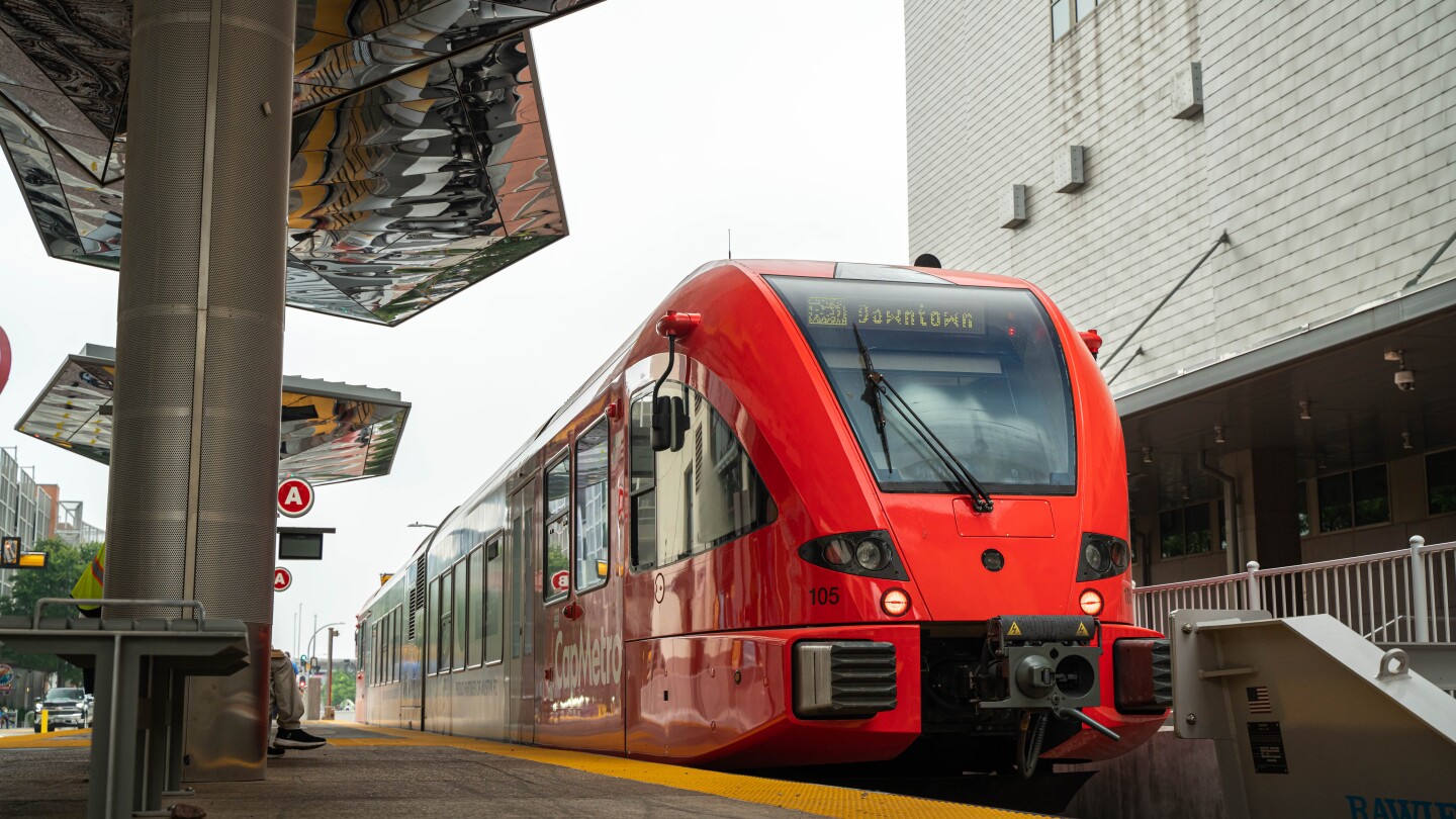 11 reasons to ride CapMetro's Red Line, Austin's current railway system ...
