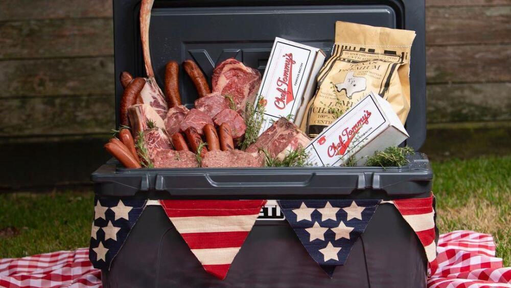 Photo of a picnic basket