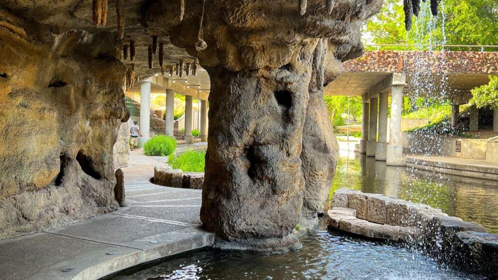 the-grotto-details-1350x1080