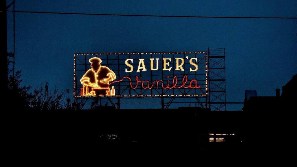 RICtoday_IconicSigns_SauersVanilla