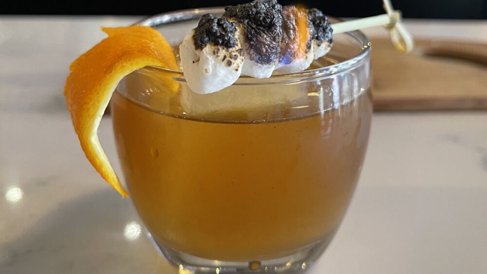 Try a signature cocktail from Mohio Pizza Co. which features a seasonal menu. | Photo by theCBUStoday