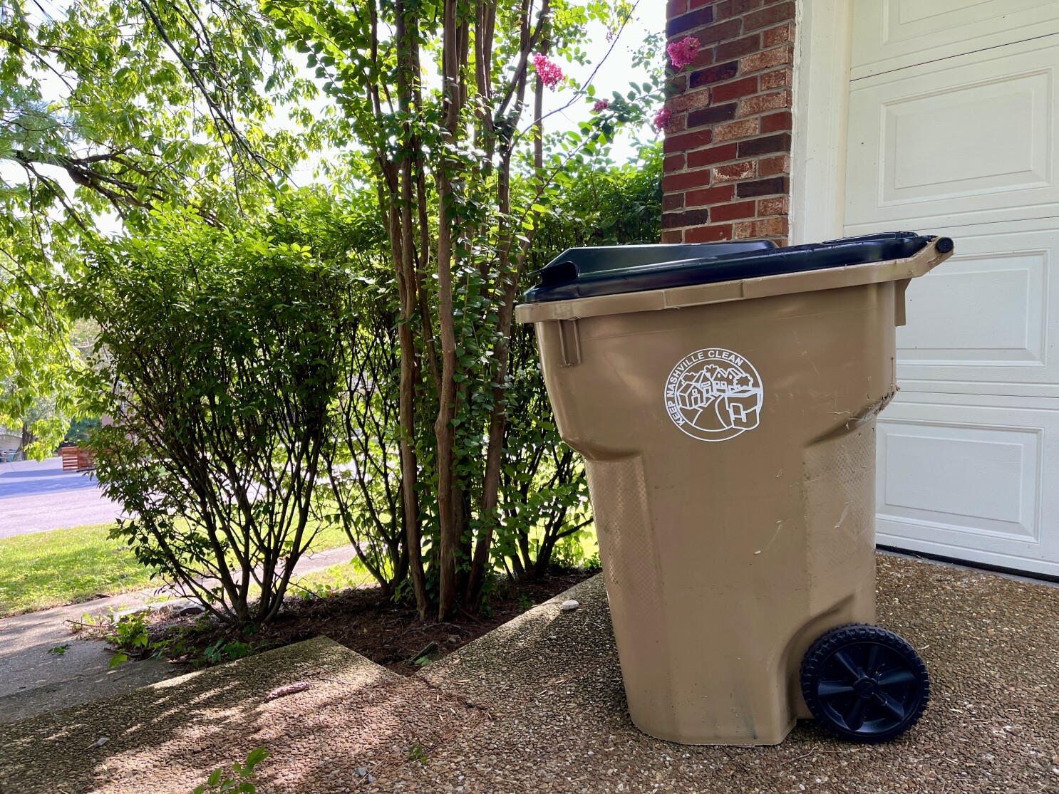 Everything you need to know about taking out the trash in Nashville - NASHtoday everything-you-need-to-know-about-taking-out-the-trash-in-nashville-nashtoday