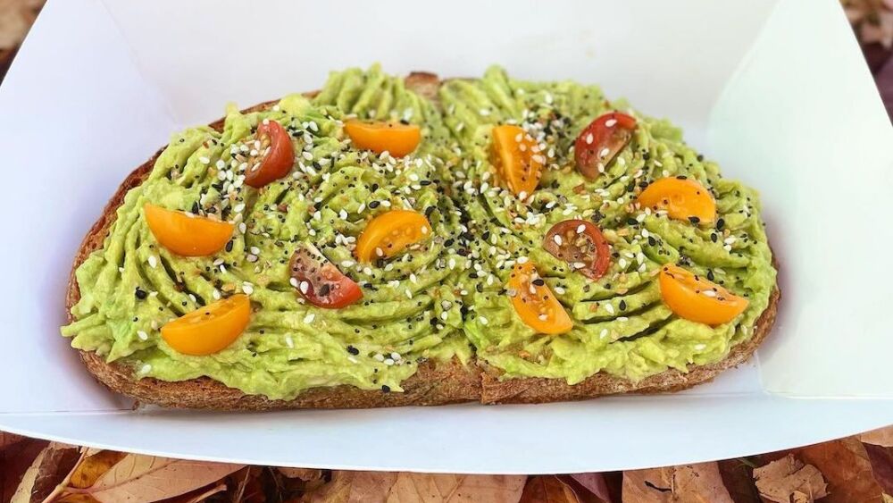 Avocado toast with tomatoes and spices