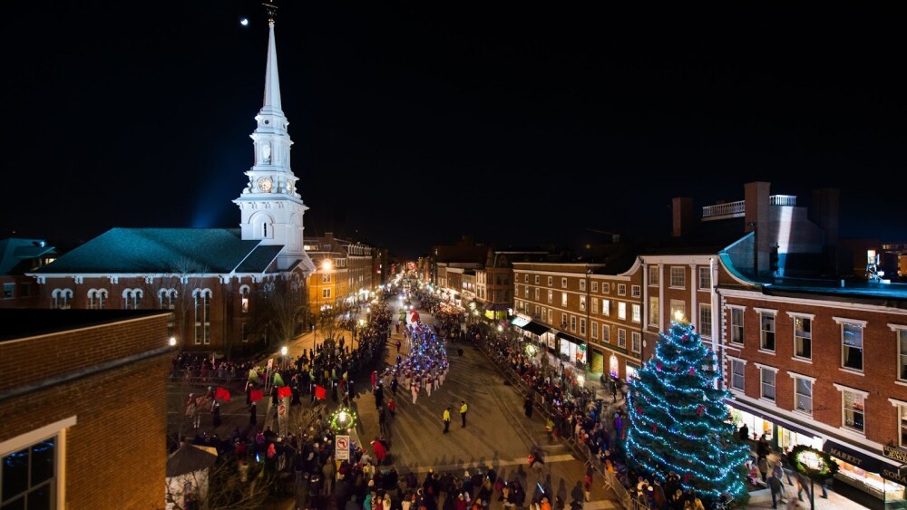 Add to cal Vintage Christmas in Portsmouth, NH 🎄 BOStoday