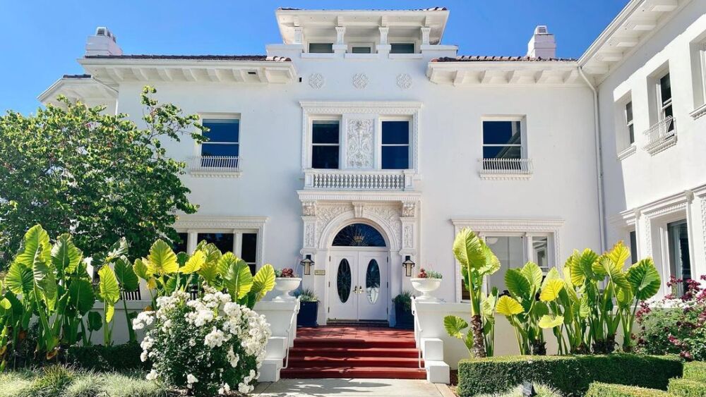 The front of one of the Hayes Mansion entrances.