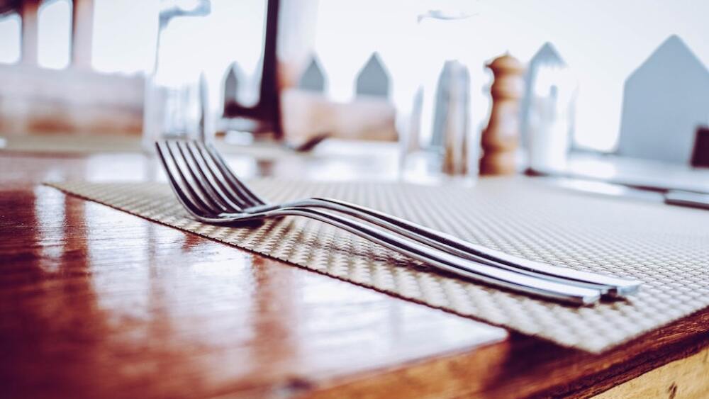 As business picks up, many restaurants across Nashville are hiring right now.